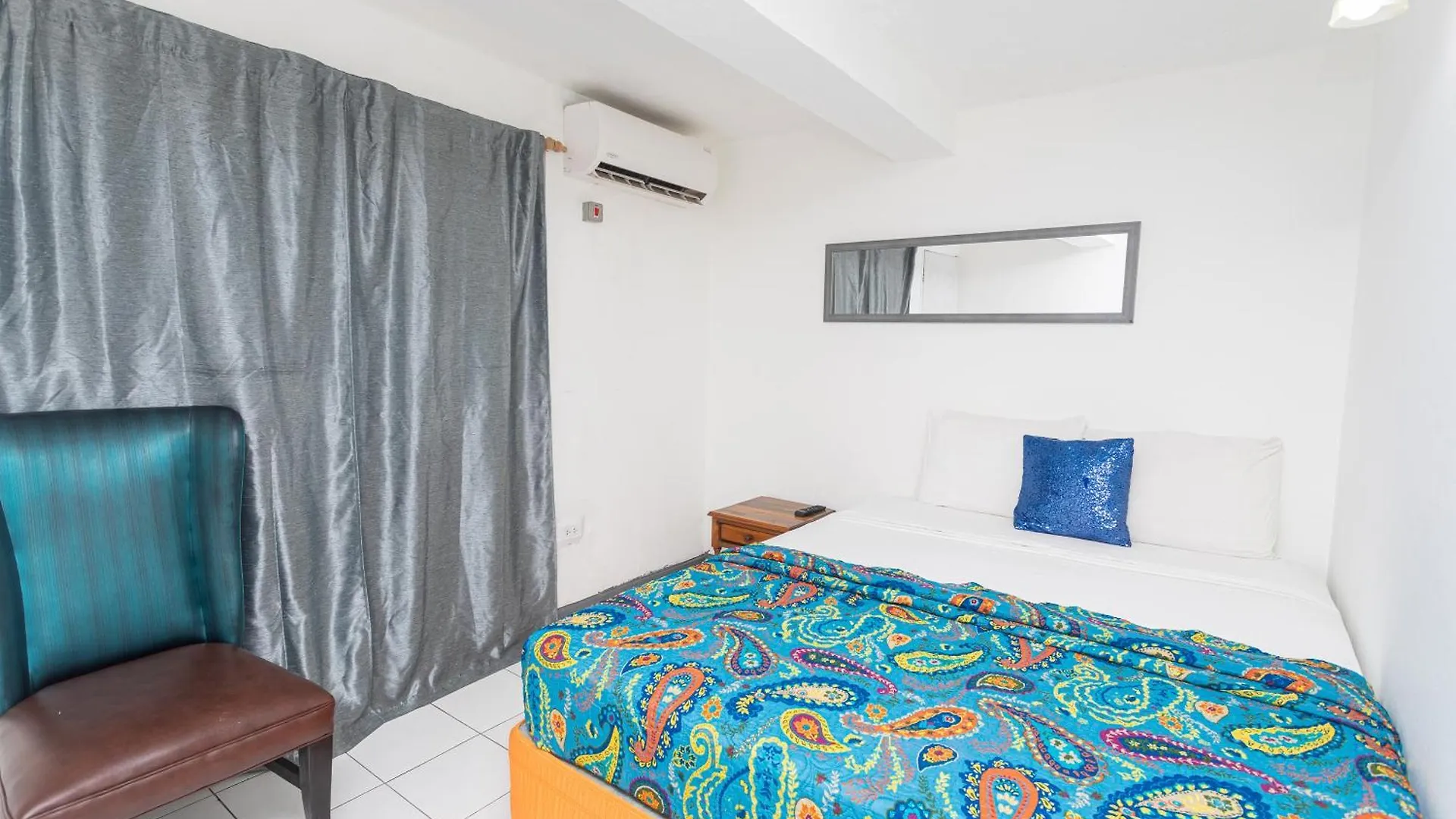 Caribic House Hotell Montego Bay 2*,  Jamaica
