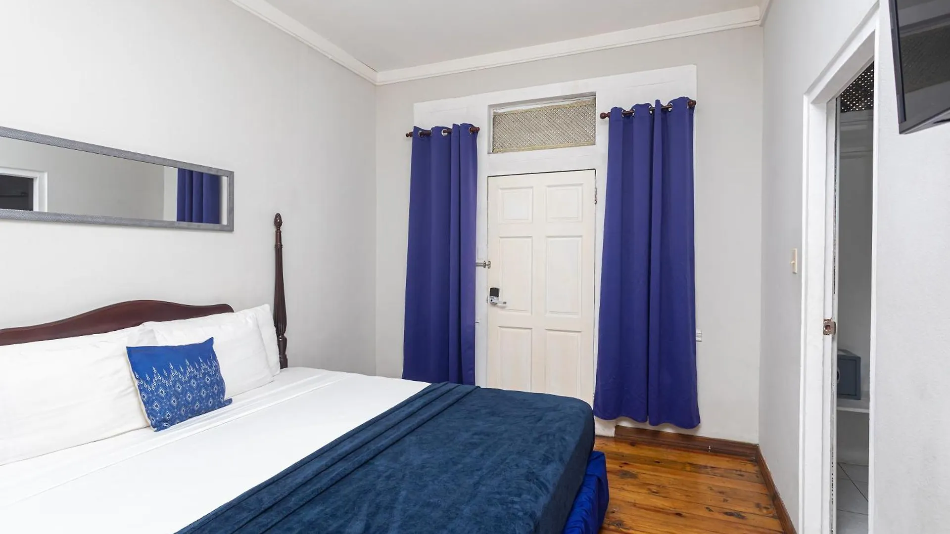**  Caribic House Hotell Montego Bay Jamaica