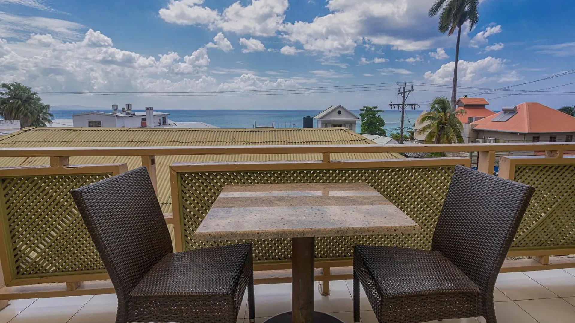 **  Caribic House Hotell Montego Bay Jamaica